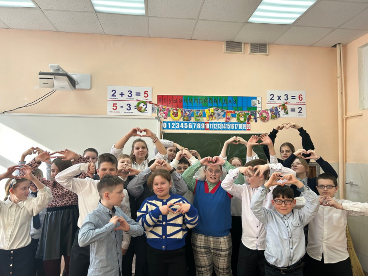 День самоуправления к 8 марта.