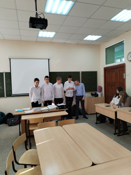 Классные девчонки 8 класс.