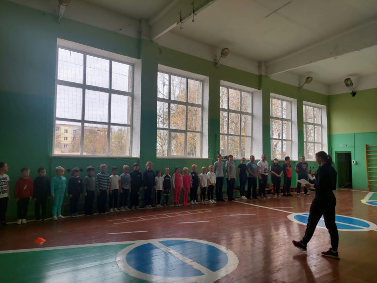 «Веселые старты» вместе с отцами!.